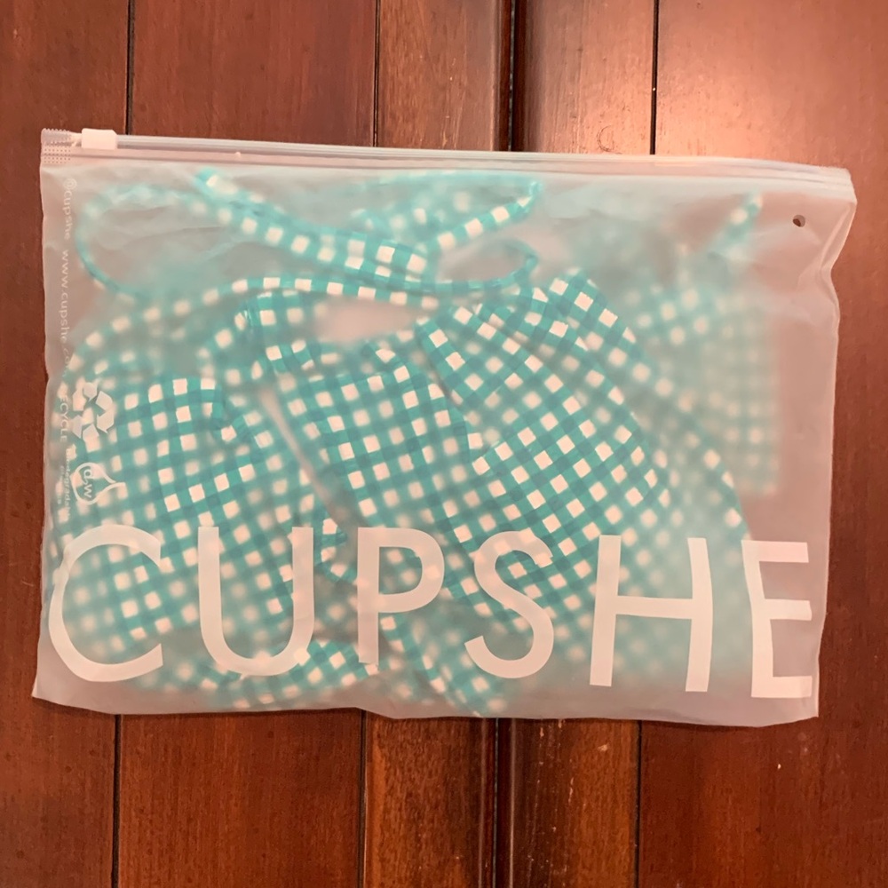 Cupshe size M plaid bathing suit 🩱🩱🩱🩱🩱🩱🩱🩱🩱🩱🩱🩱🩱🩱
